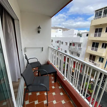 Cristianos, Centrico Piso A 100 Metros De La Playa Apartment *